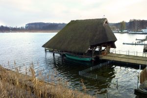 Dat Hüdenhus Fischerhof Krakow am See :: Müritzfischer