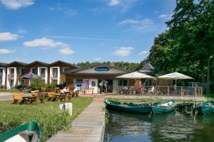 Unsere Boote auf dem Fischerhof in Eldenburg :: Bootsverleih :: Müritzfischer